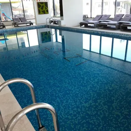 Fabulous Beach & Spa Premium 20m De Plaja アパート ナボダリ
