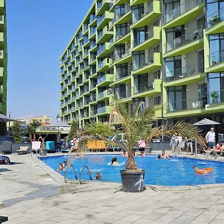 Fabulous Beach & Spa Premium 20m De Plaja アパート